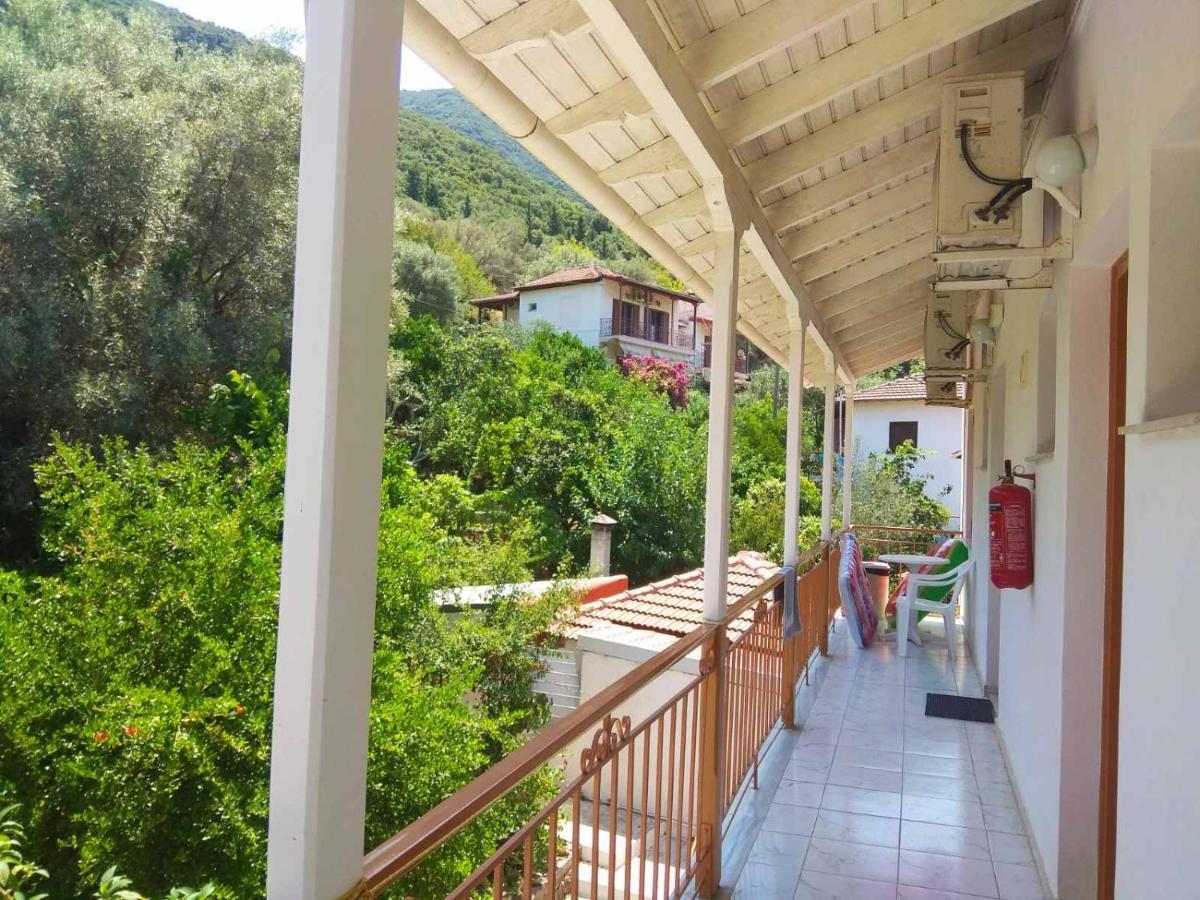 Kostas Studios II Βασιλική Εξωτερικό φωτογραφία